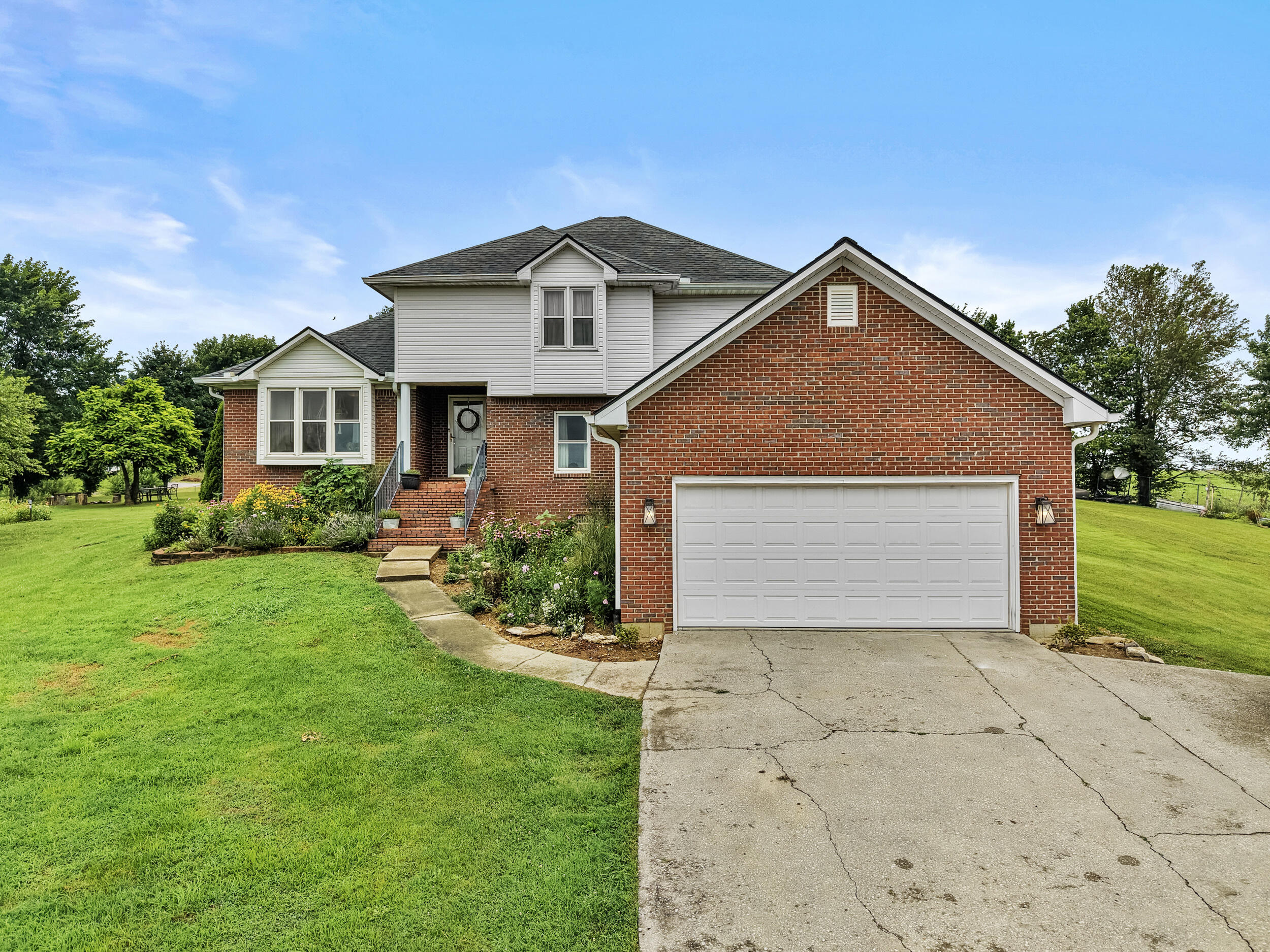 3290 Osborne Road Mount Sterling, KY 40353 - Photo 2 of 60 1_dji_20260709101004_0117_d copy