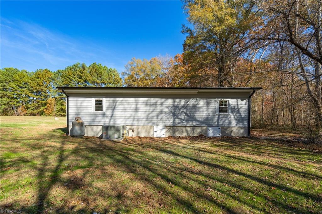 3115 Woods Chapel Road Graham, NC 27253 - Photo 29 of 31