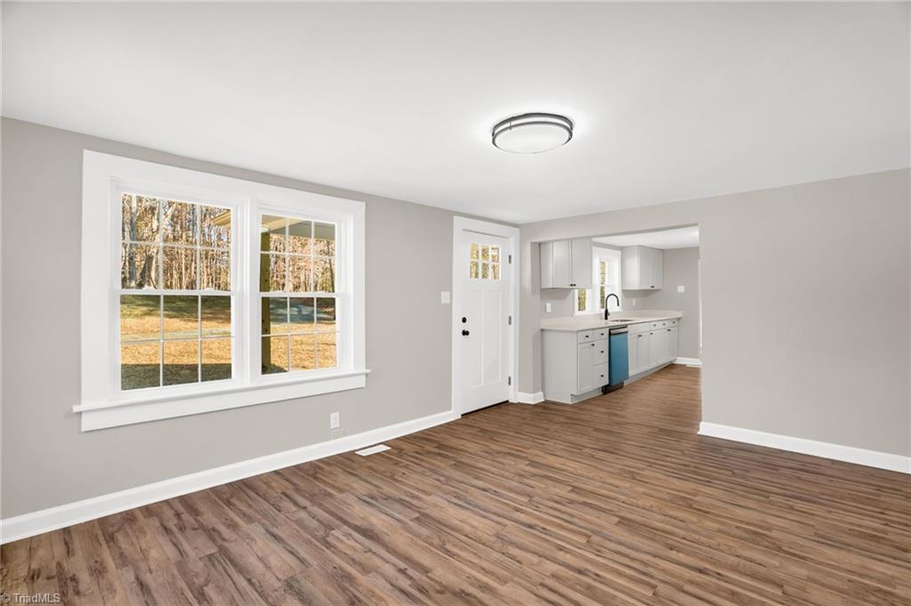 3115 Woods Chapel Road Graham, NC 27253 - Photo 7 of 31