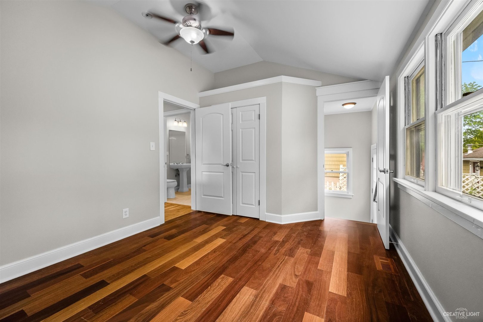 307 East State Street Geneva, IL 60134 - Photo 13 of 16