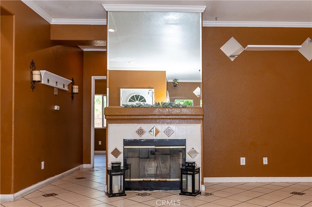 43963 Glenraven Road Lancaster, CA 93535 - Photo 11 of 36