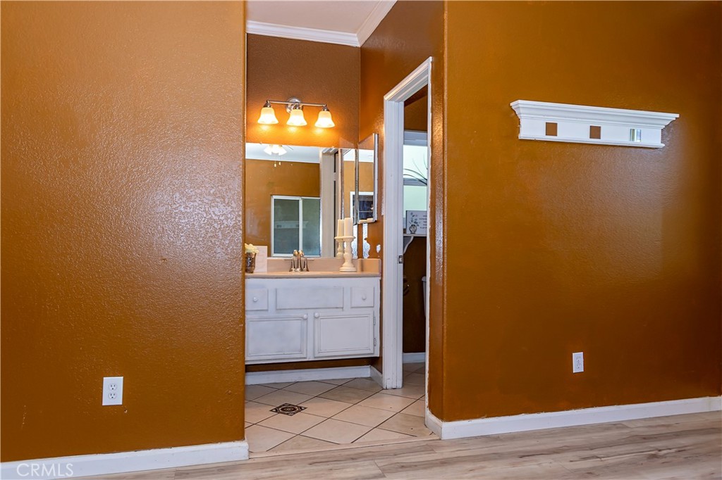 43963 Glenraven Road Lancaster, CA 93535 - Photo 12 of 36