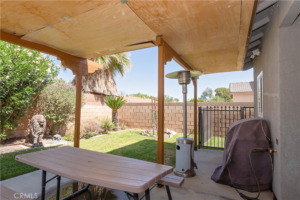 43963 Glenraven Road Lancaster, CA 93535 - Photo 34 of 36