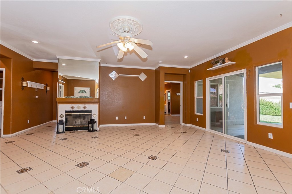 43963 Glenraven Road Lancaster, CA 93535 - Photo 10 of 36