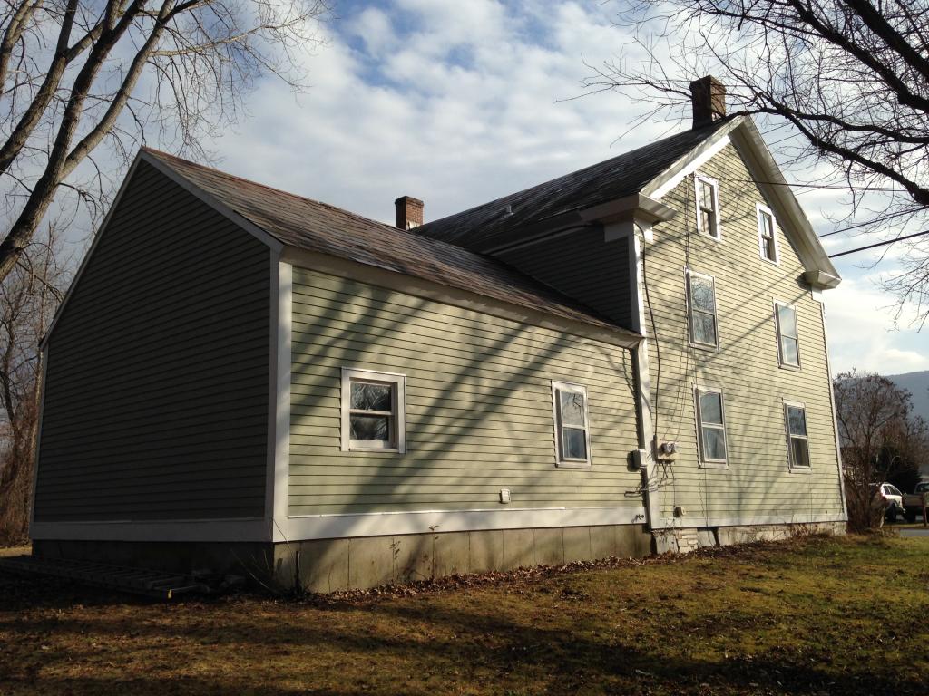 3195 Richville Road Manchester, VT 05255 - Photo 4 of 16 Gallery Image 4
