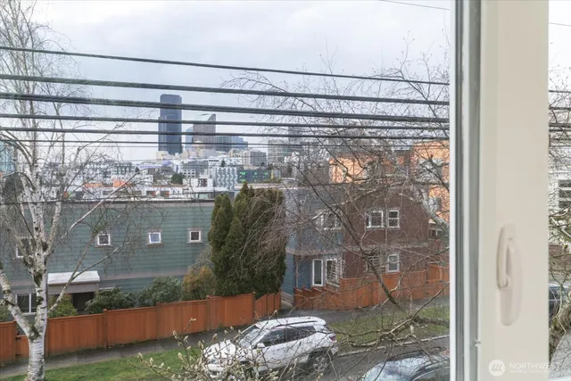 $419,000 | 1600 East Yesler Way, Unit 102, Seattle, WA 98122