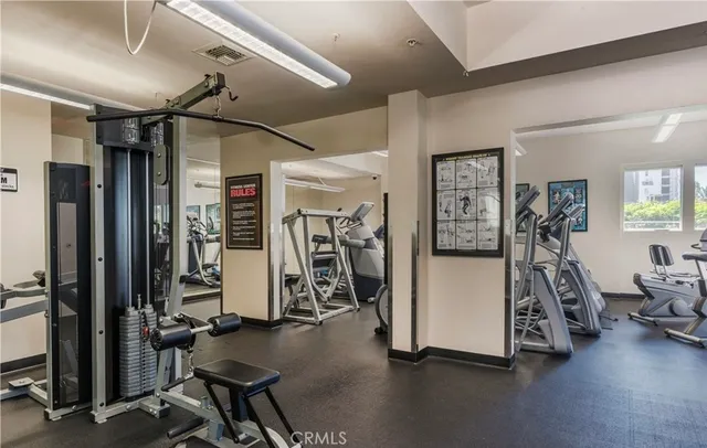 $2,800 | 388 East Ocean Boulevard, Unit 410, Long Beach, CA 90802