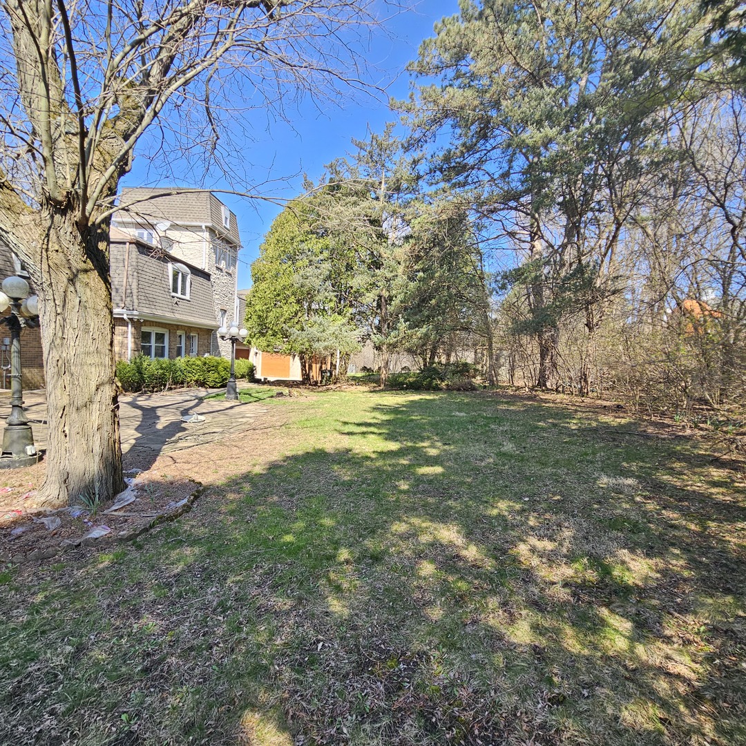 250 Otis Road Barrington, IL 60010 - Photo 11 of 37