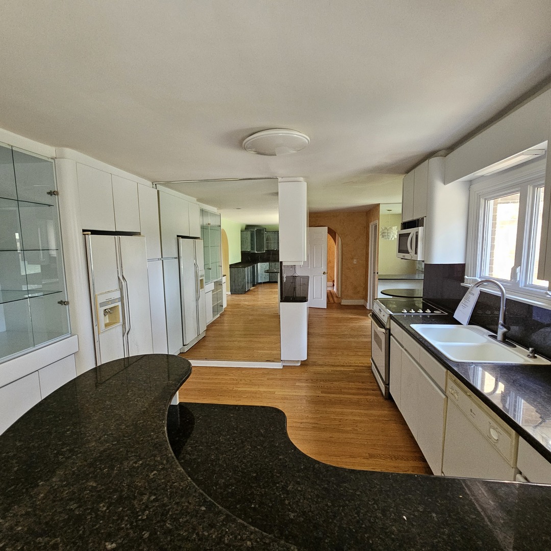 250 Otis Road Barrington, IL 60010 - Photo 17 of 37