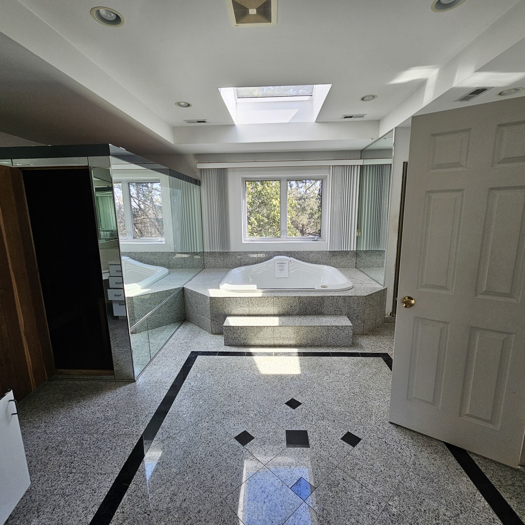 250 Otis Road Barrington, IL 60010 - Photo 27 of 37