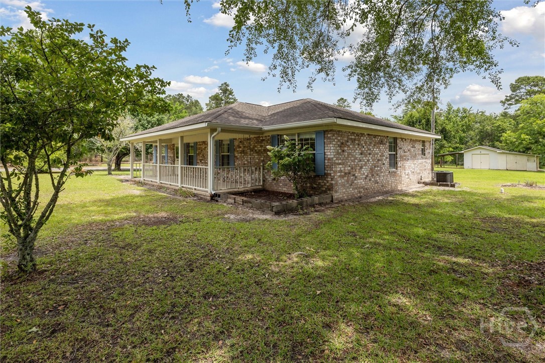 500 Archer Road Guyton, GA 31312 - Photo 5 of 50 Full Brick Home!