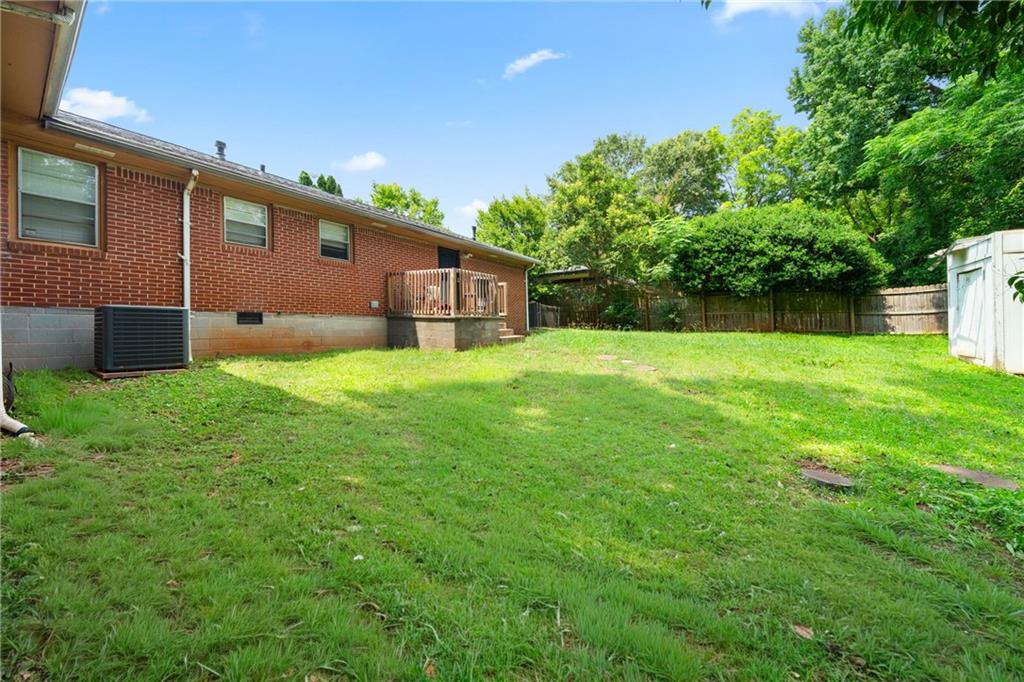 2205 Loring Court Decatur, GA 30032 - Photo 6 of 7