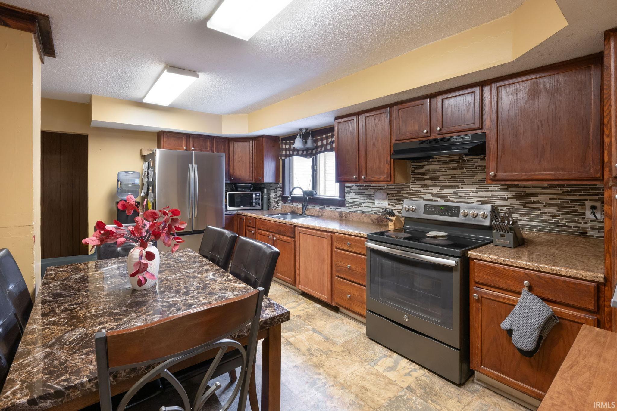 1129 St Marys Avenue Fort Wayne, IN 46808 - Photo 23 of 25