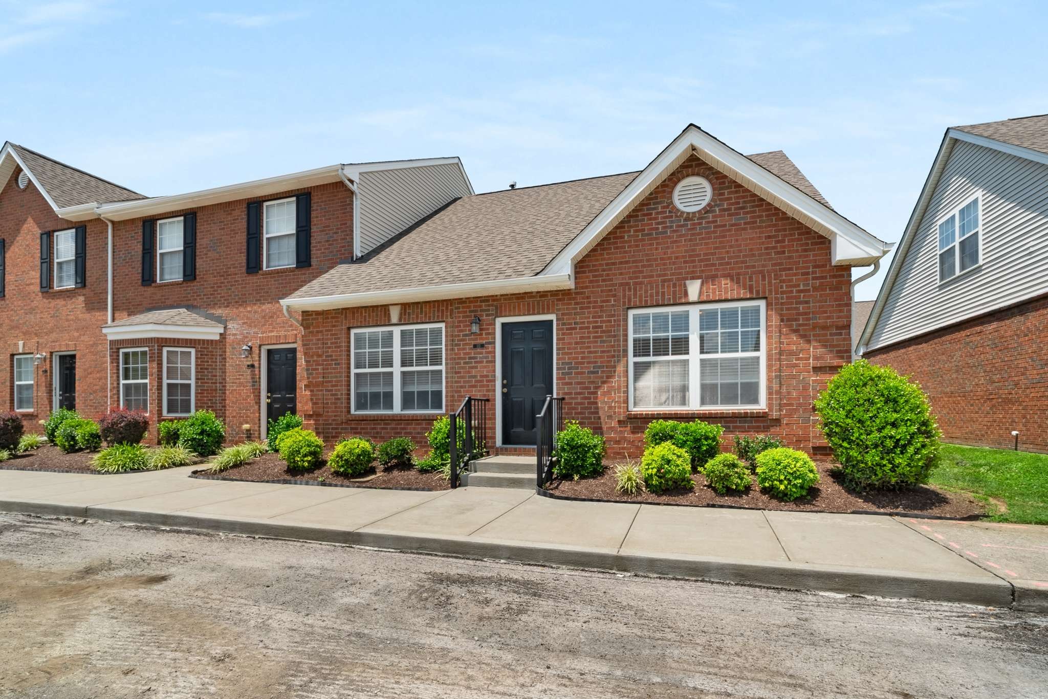 1101 Downs Boulevard, Unit 112 Franklin, TN 37064 - Photo 3 of 35 front view of a house