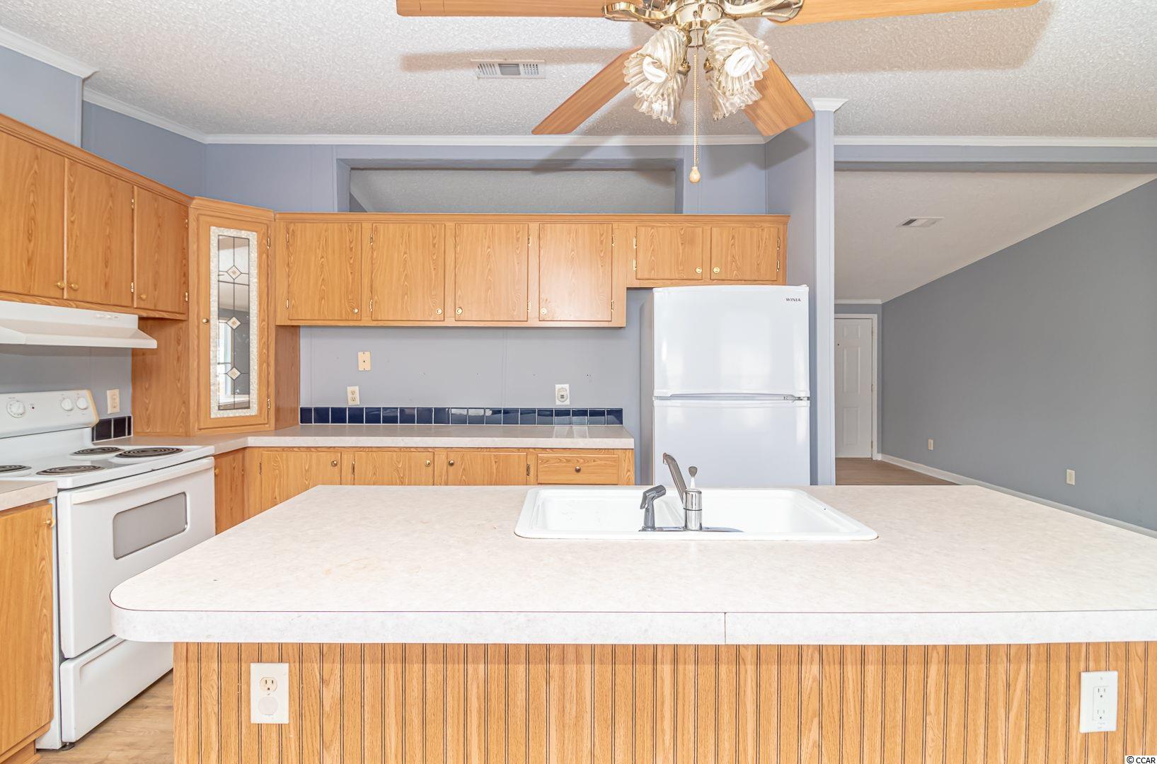 823 White Sand Court Murrells Inlet, SC 29576 - Photo 6 of 20 Gallery Image 6