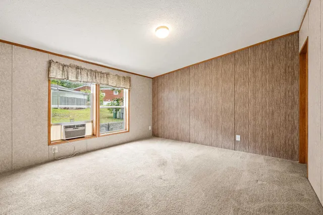 $170,000 | 5 North Fuchsia Drive, Rochester, NH 03867