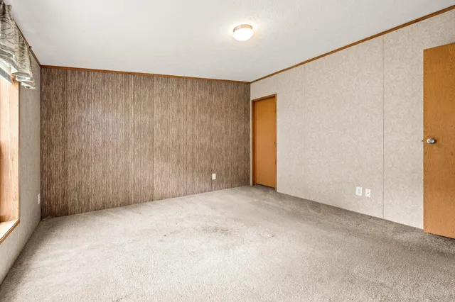 $170,000 | 5 North Fuchsia Drive, Rochester, NH 03867