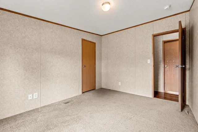 $170,000 | 5 North Fuchsia Drive, Rochester, NH 03867