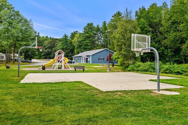 $170,000 | 5 North Fuchsia Drive, Rochester, NH 03867