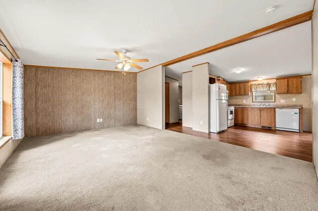 $170,000 | 5 North Fuchsia Drive, Rochester, NH 03867