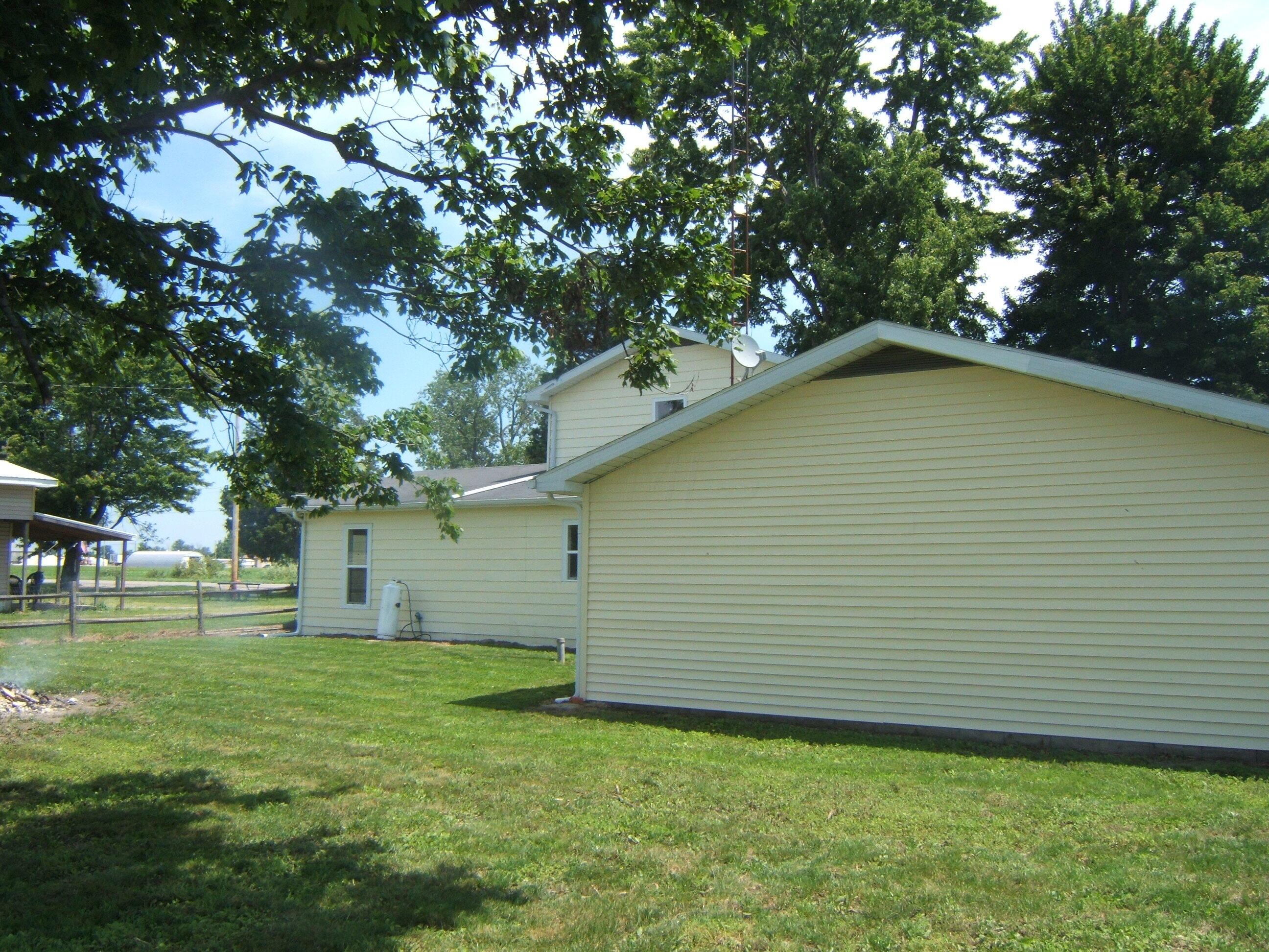 L799 Co Road Grelton, OH 43523 - Photo 23 of 25 Backyard