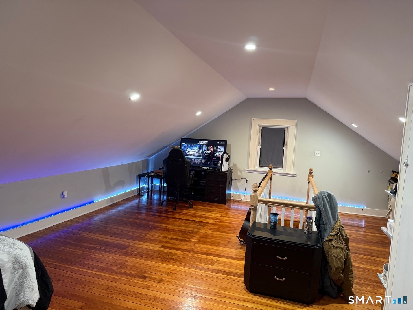 3461 East Main Street Bridgeport, CT 06606 - Photo 25 of 40 a living room with furniture