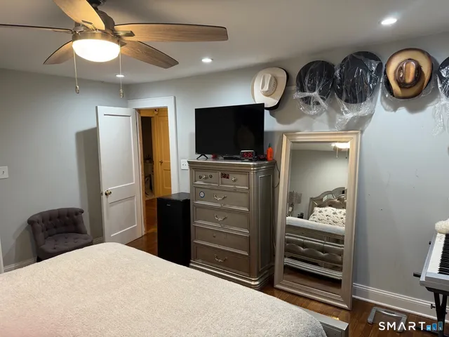 $550,000 | 3461 East Main Street, Bridgeport, CT 06606