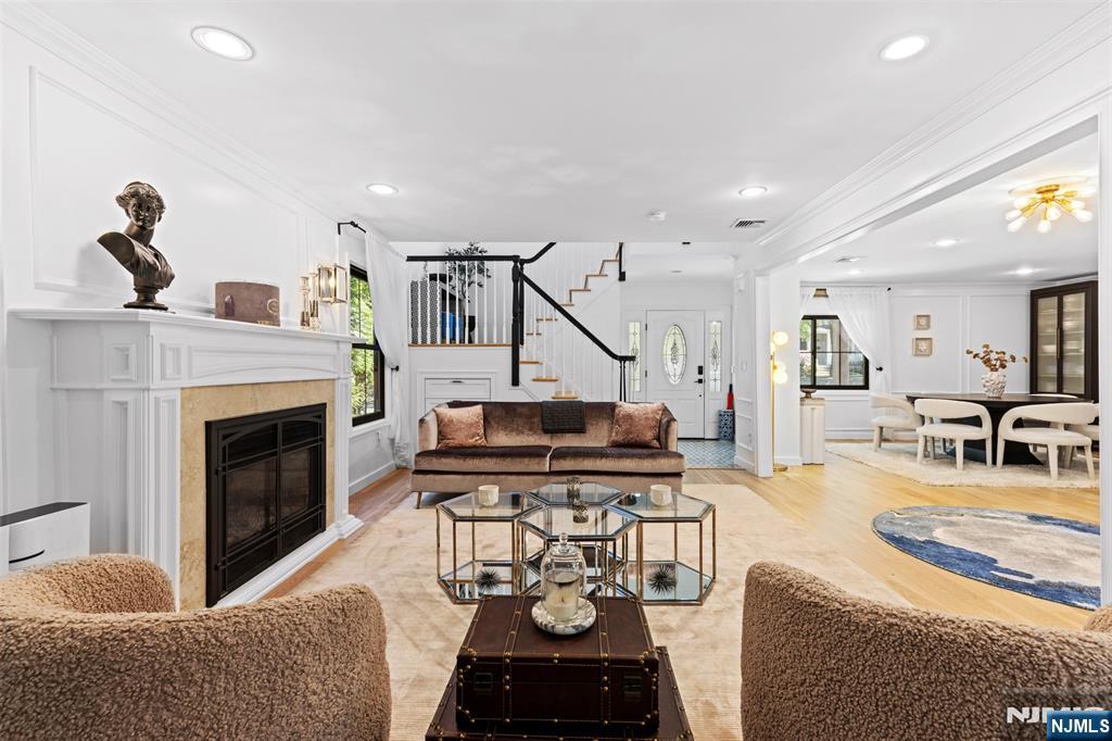502 Closter Dock Road Closter, NJ 07624 - Photo 13 of 47
