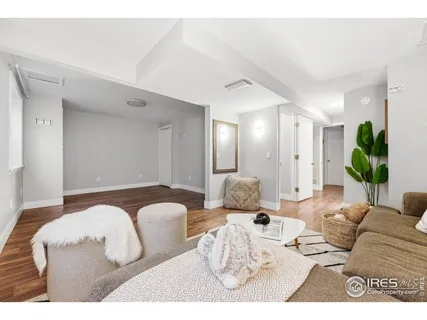 a picture of a bathroom