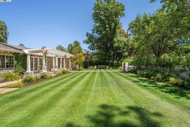 $1,775,000 | 55 Cora Court, Walnut Creek, CA 94597