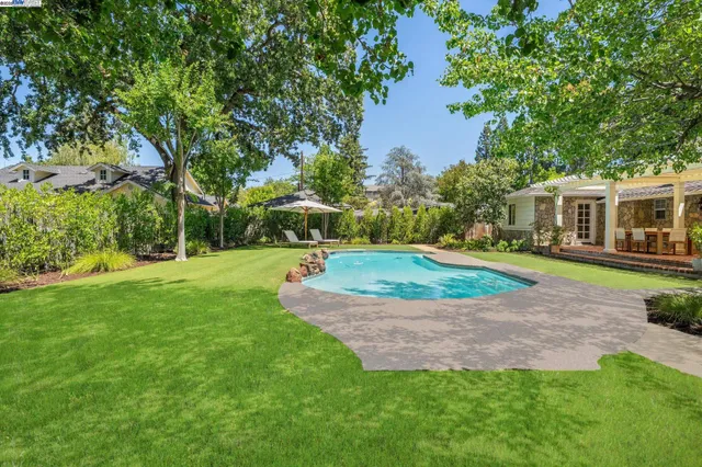 $1,775,000 | 55 Cora Court, Walnut Creek, CA 94597