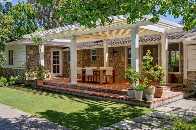 $1,775,000 | 55 Cora Court, Walnut Creek, CA 94597