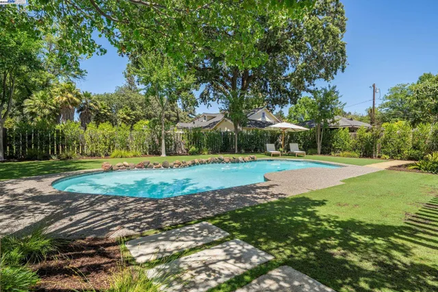 $1,775,000 | 55 Cora Court, Walnut Creek, CA 94597