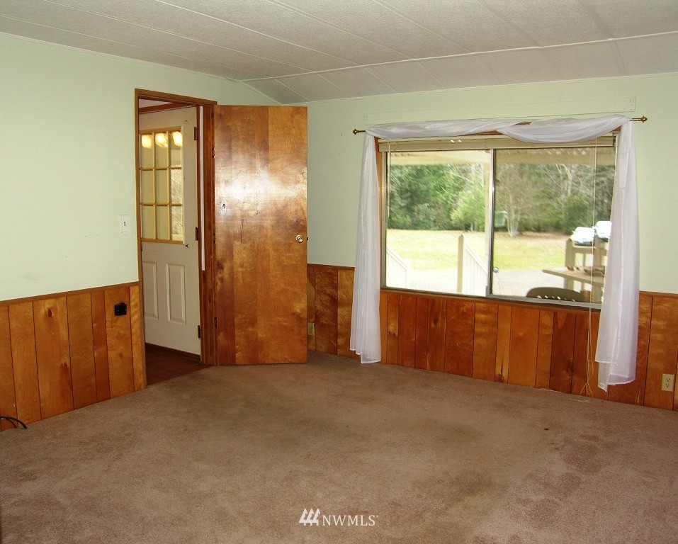 1801 Mountain View Road East Port Orchard, WA 98366 - Photo 13 of 25 Gallery Image 13