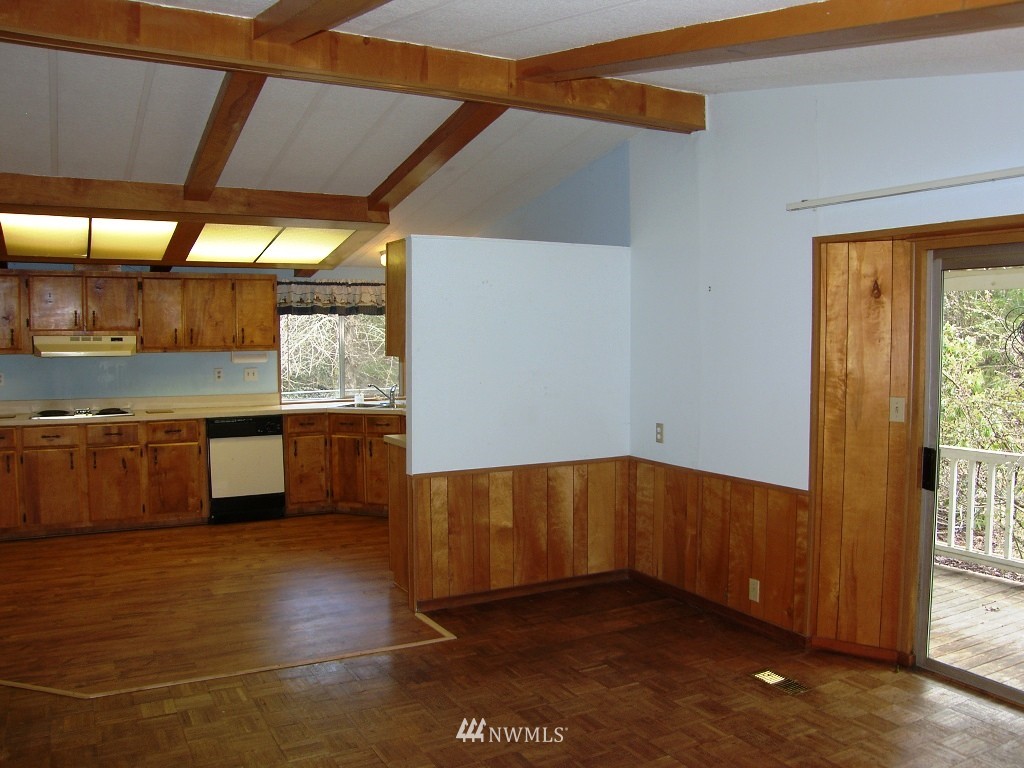 1801 Mountain View Road East Port Orchard, WA 98366 - Photo 9 of 25 Gallery Image 9