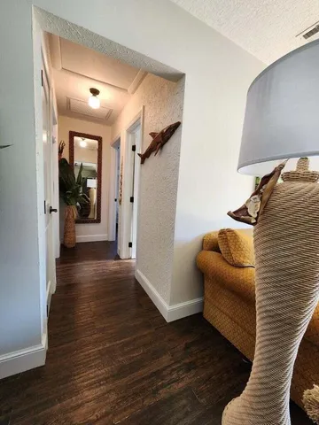 $3,300 | 336 Bamboo Road, Unit MAIN HOUSE, Palm Beach Shores, FL 33404