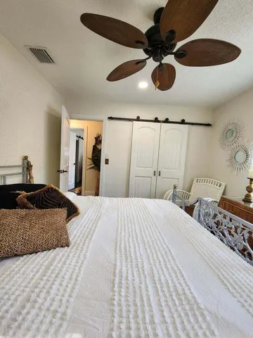 $3,300 | 336 Bamboo Road, Unit MAIN HOUSE, Palm Beach Shores, FL 33404