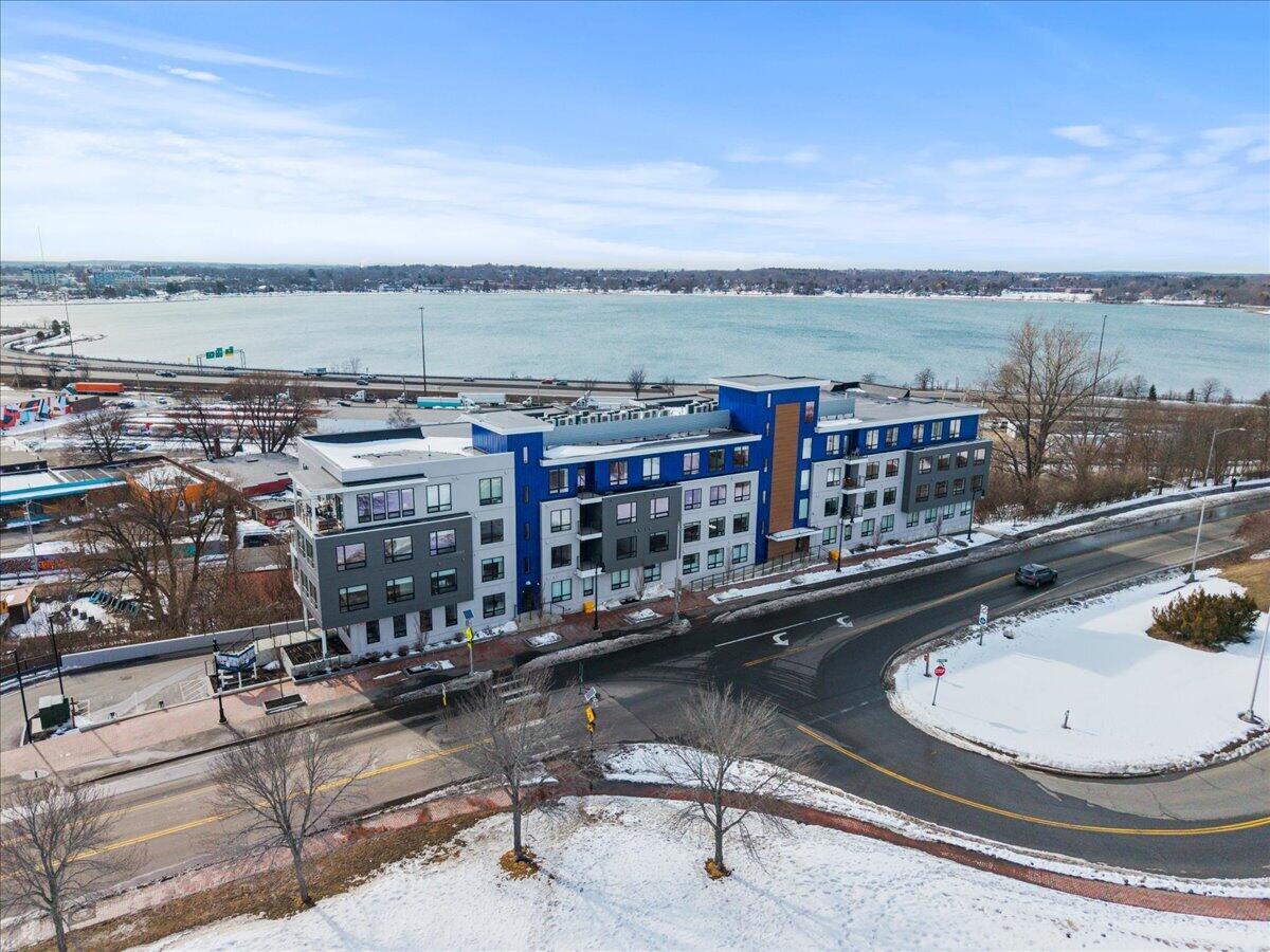 218 Washington Avenue, Unit 202 Portland, ME 04101 - Photo 3 of 26 07-218 Washington-7