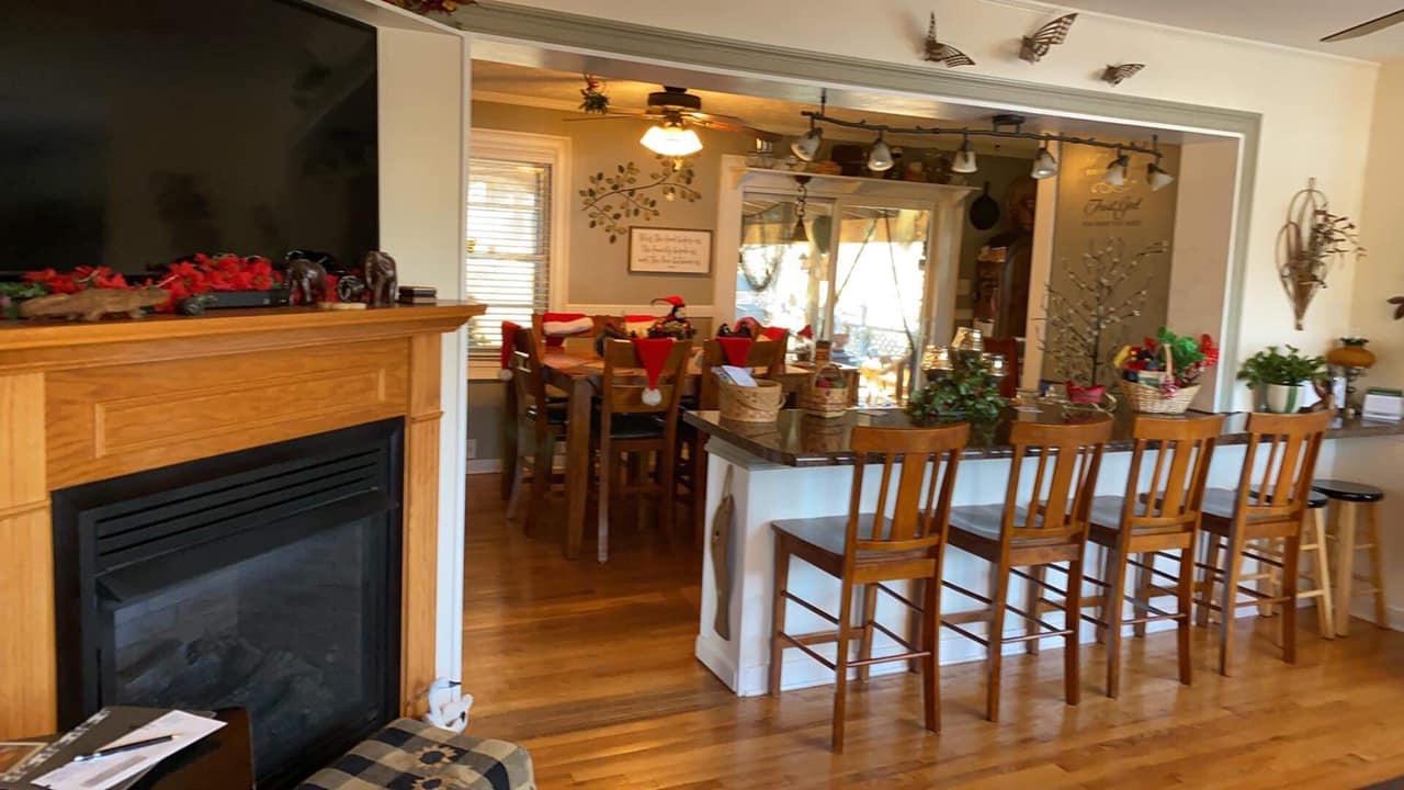 103 East Arrowwood Road Oak Ridge, TN 37830 - Photo 2 of 10 045E2A75-E49C-408F-BCED-54D649CFF5A6