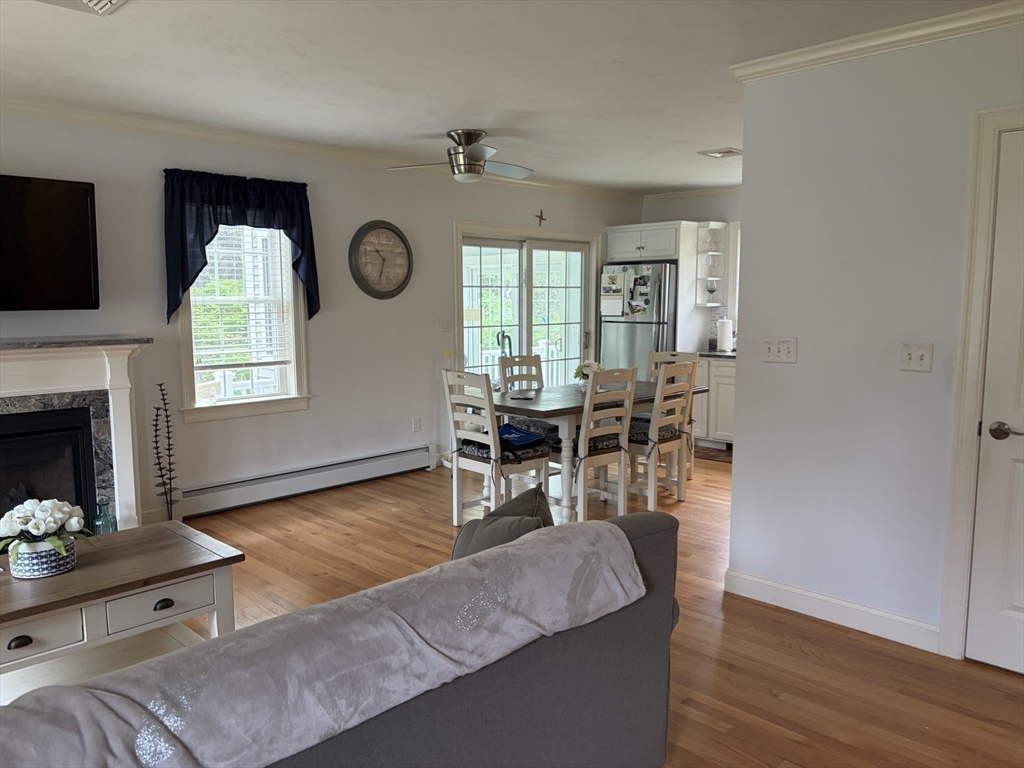 71 West Spring Street Avon, MA 02322 - Photo 9 of 41