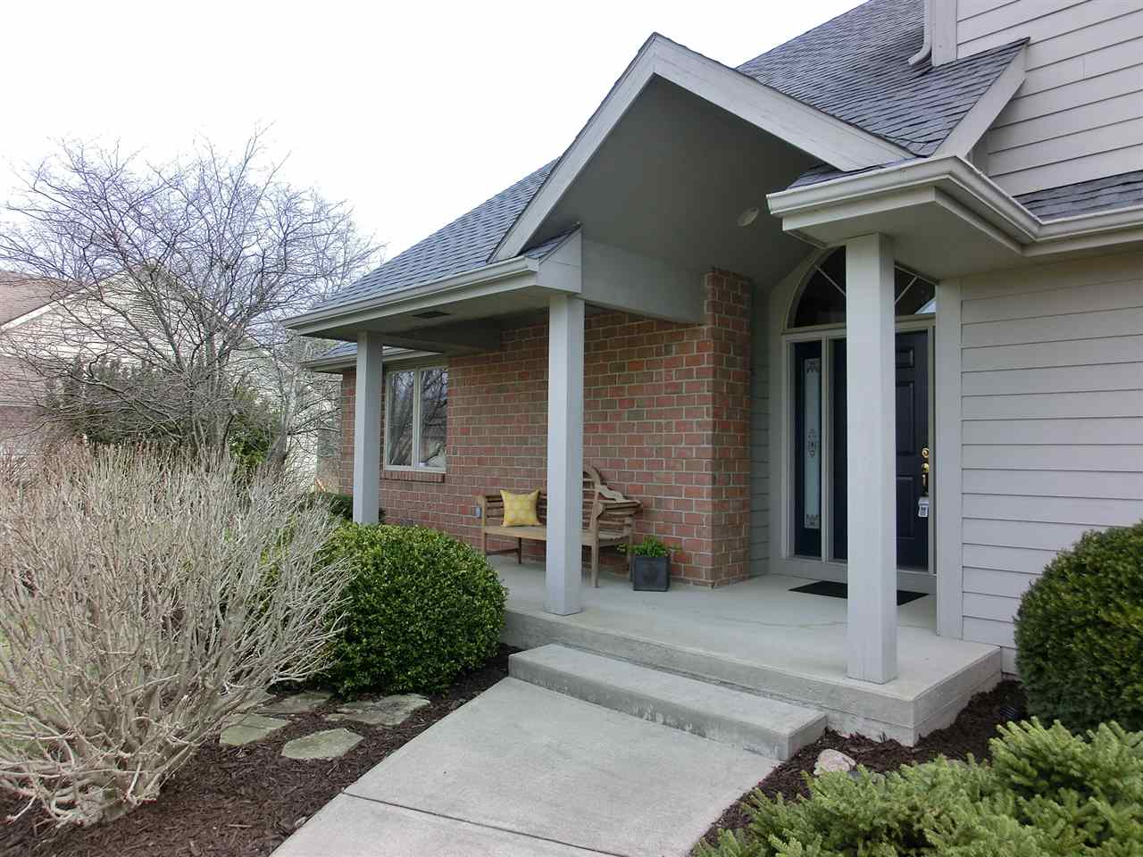 12114 Burning Tree Road Fort Wayne, IN 46845 - Photo 2 of 36 Gallery Image 2
