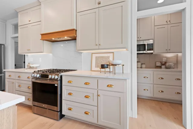 $864,900 | 4104 Blackberry Ridge Court, Oneida, WI 54155