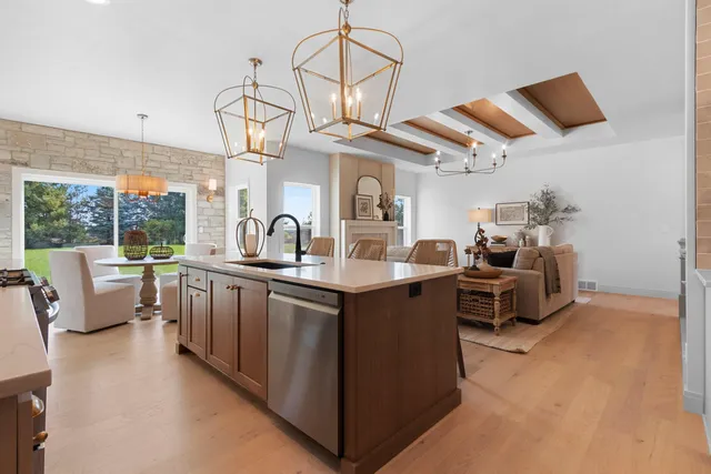 $864,900 | 4104 Blackberry Ridge Court, Oneida, WI 54155