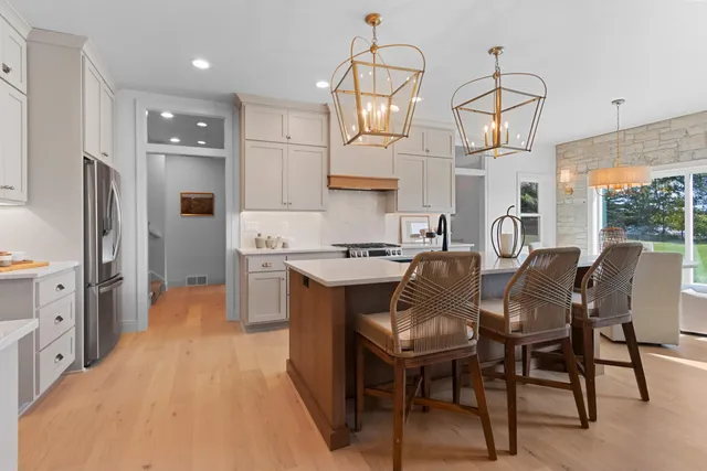 $864,900 | 4104 Blackberry Ridge Court, Oneida, WI 54155