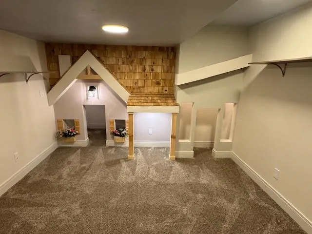 $864,900 | 4104 Blackberry Ridge Court, Oneida, WI 54155