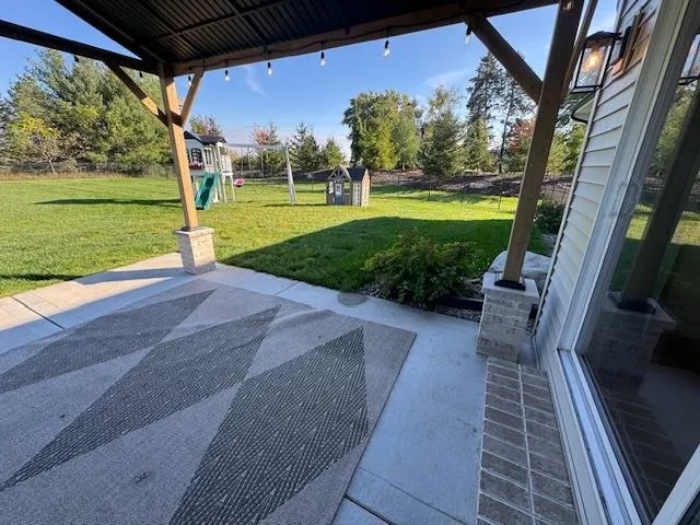 $864,900 | 4104 Blackberry Ridge Court, Oneida, WI 54155