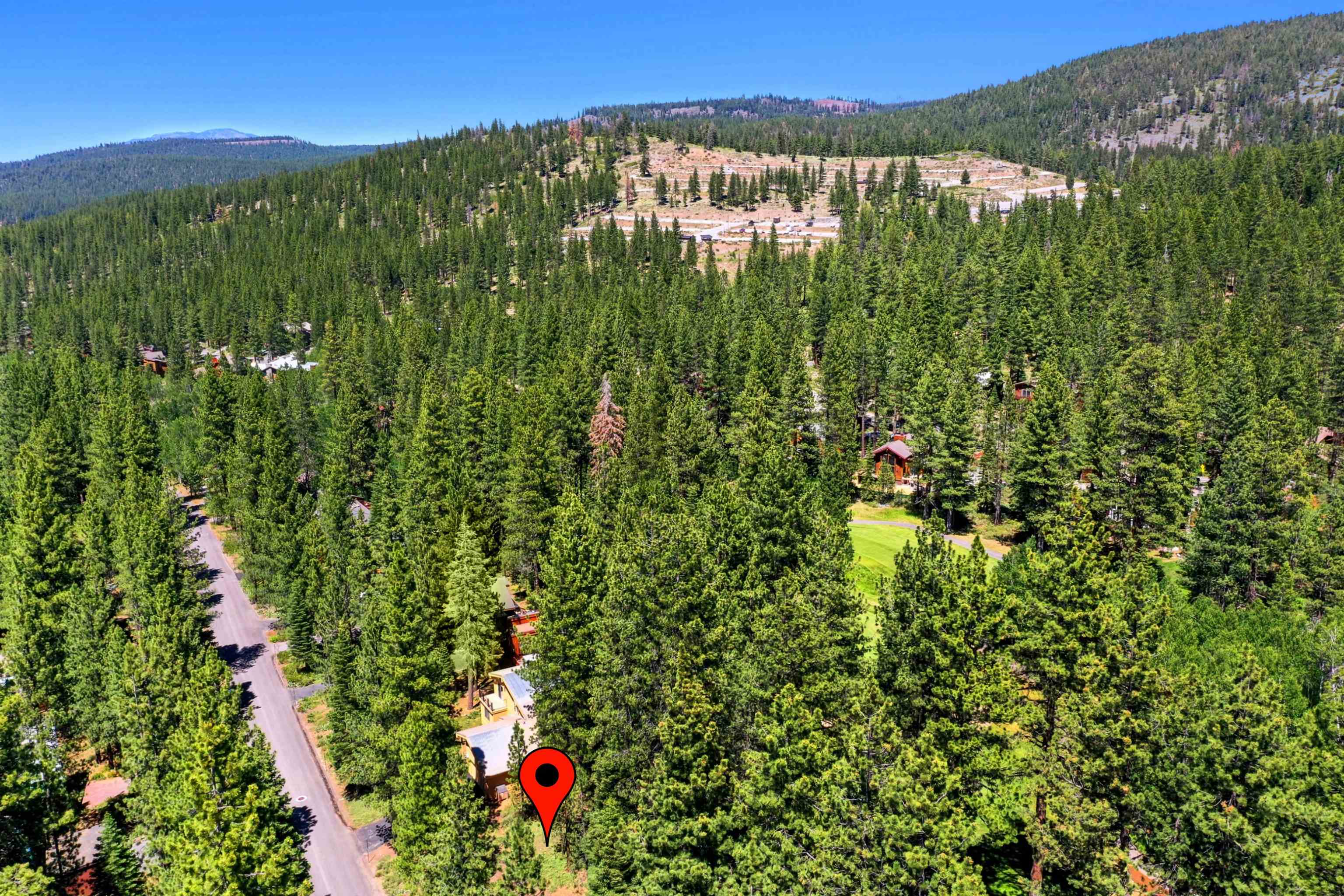 415 Lodgepole Truckee, CA 96161 - Photo 12 of 21