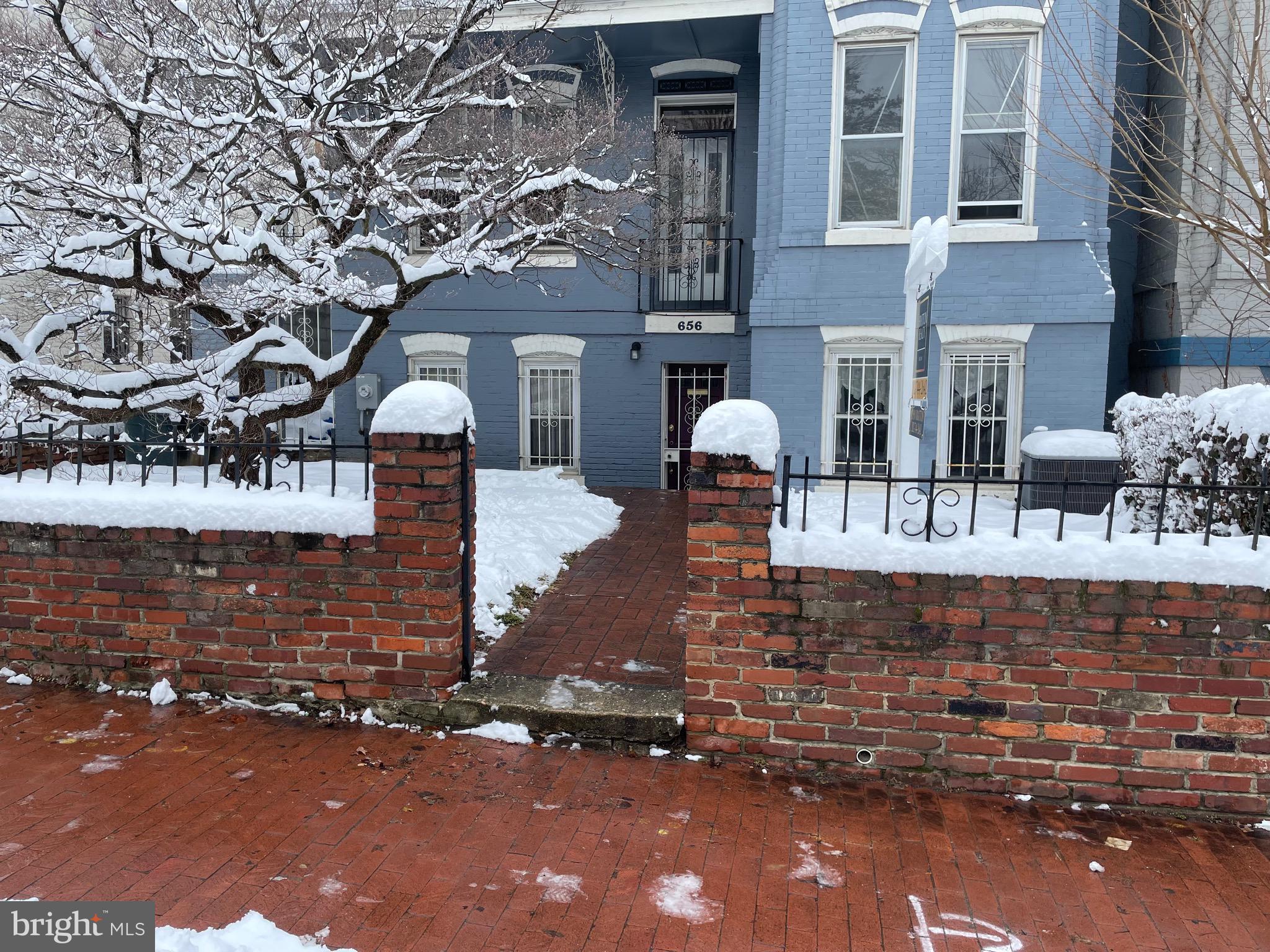 656 12th Street Northeast Washington, DC 20002 - Photo 4 of 49 Gallery Image 4