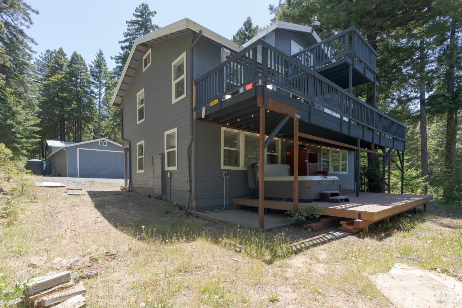 44000 Iversen Road Gualala, CA 95445 - Photo 4 of 57
