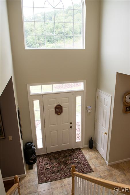 3632 Rip Court Slatington, PA 18080 - Photo 8 of 34 Gallery Image 8